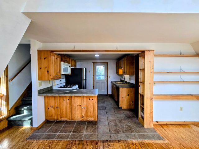 5 Windgate Ter, Haverhill, NH 03785