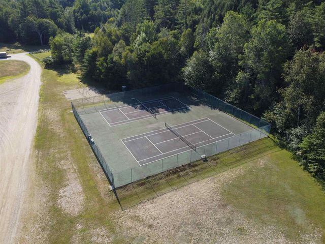 5 Windgate Ter, Haverhill, NH 03785