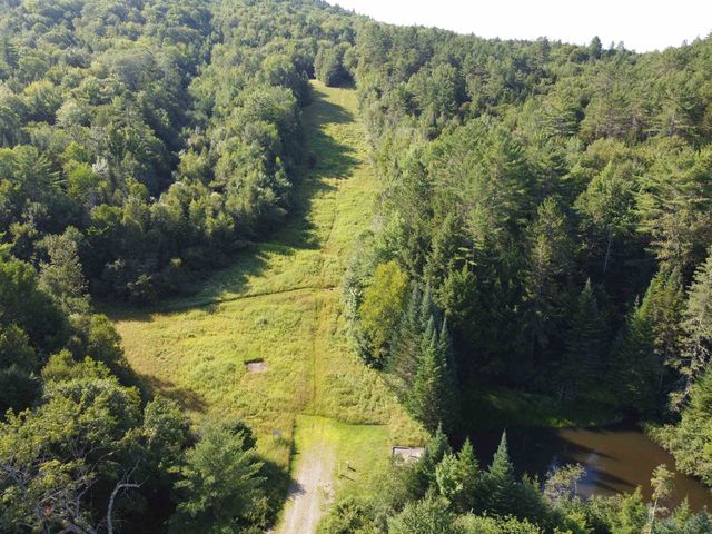 5 Windgate Ter, Haverhill, NH 03785