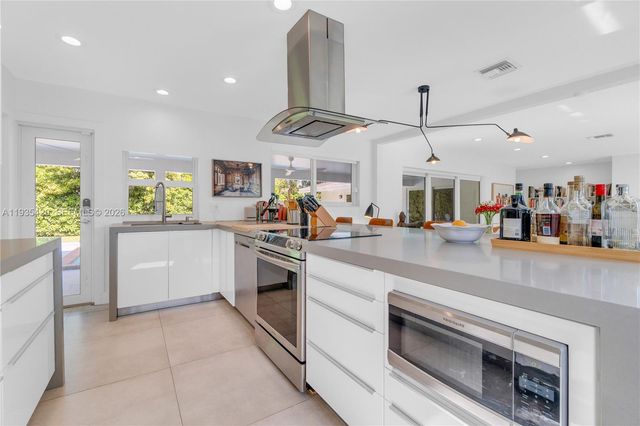 7465 SW 135th St, Pinecrest, FL 33156