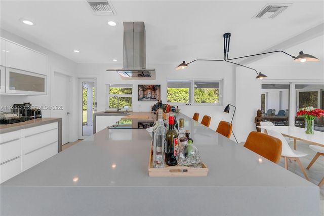 7465 SW 135th St, Pinecrest, FL 33156