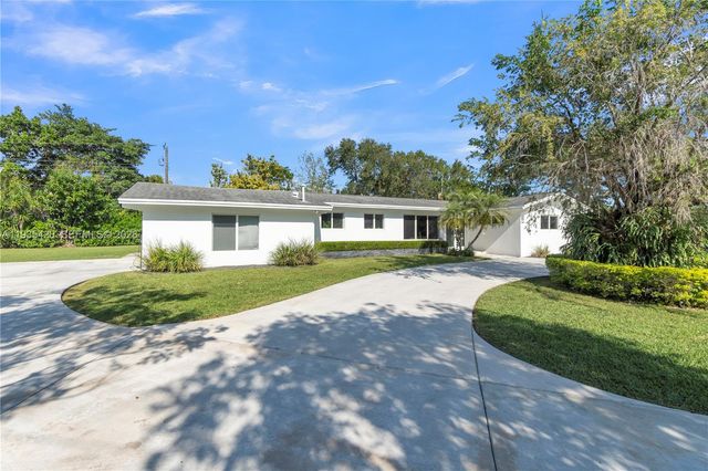 7465 SW 135th St, Pinecrest, FL 33156