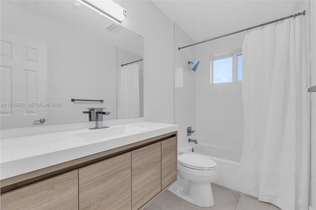 7465 SW 135th St, Pinecrest, FL 33156