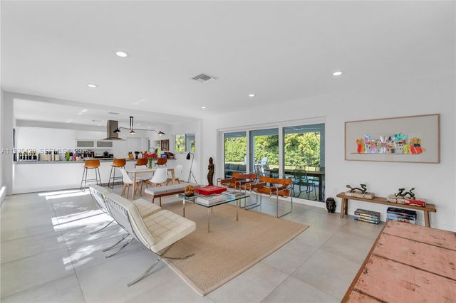 7465 SW 135th St, Pinecrest, FL 33156