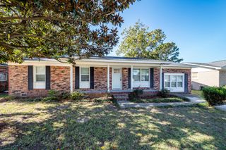 1138 Landsdowne Drive, Charleston, SC 29412