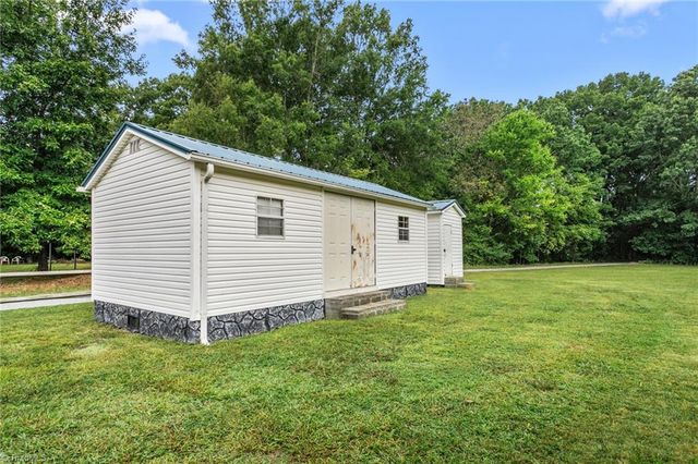 2511 Cid Road, Lexington, NC 27292