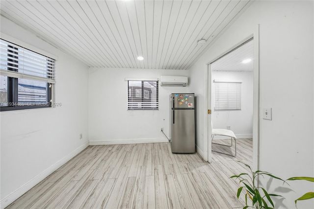 3640 SW 92nd Ave, Miami, FL 33165