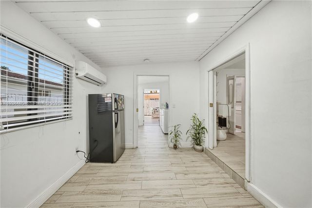 3640 SW 92nd Ave, Miami, FL 33165