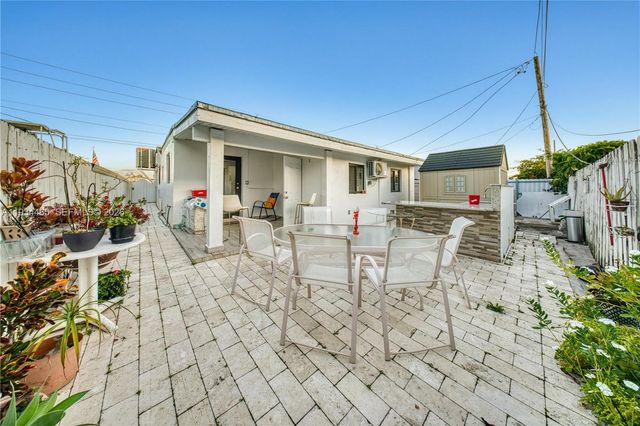 3640 SW 92nd Ave, Miami, FL 33165