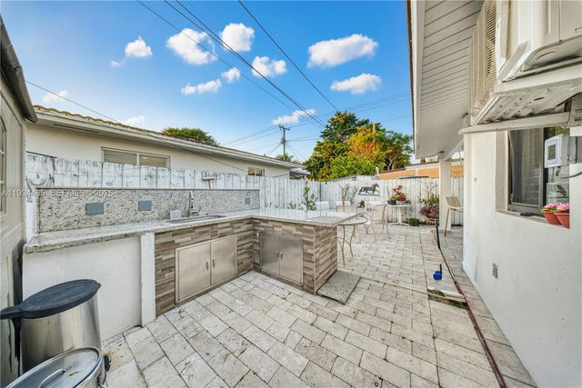 3640 SW 92nd Ave, Miami, FL 33165