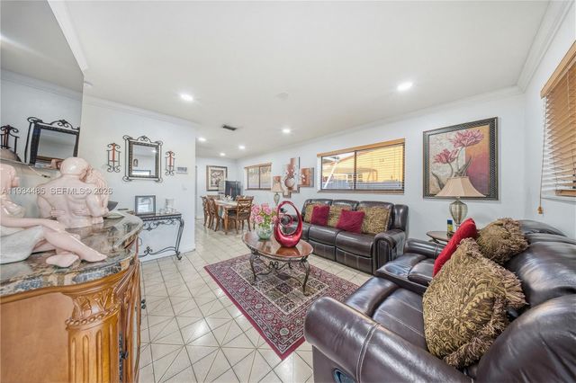 3640 SW 92nd Ave, Miami, FL 33165