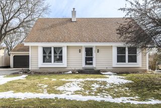 219 Willow COURT, Hartland, WI 53029