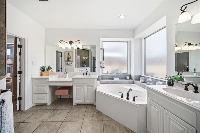 3421 Brighton Drive, Midlothian, TX 76065