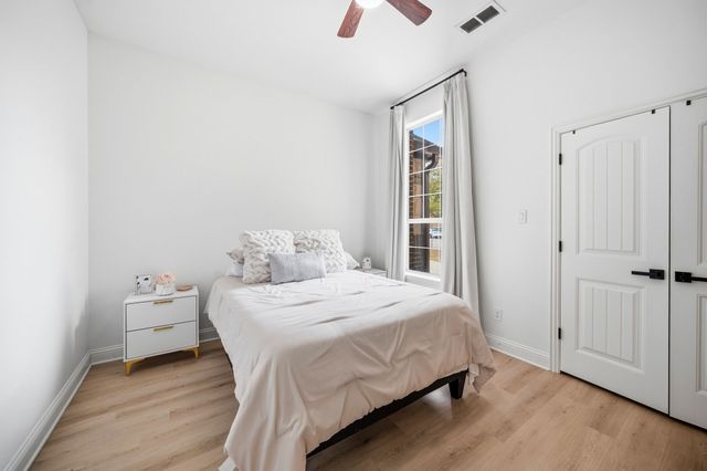 3421 Brighton Drive, Midlothian, TX 76065