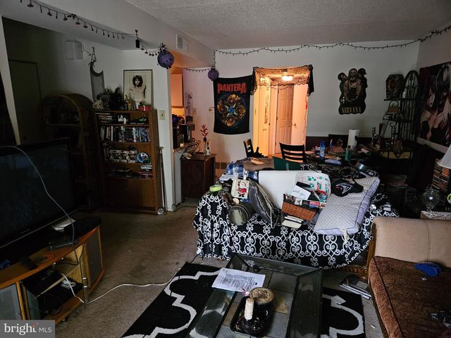 742-A PUTNAM BLVD, Wallingford, PA 19086