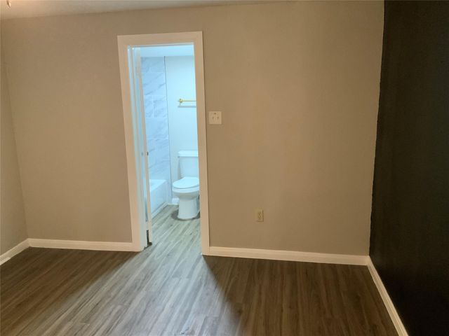 2415 Perry Street, Baytown, TX 77521