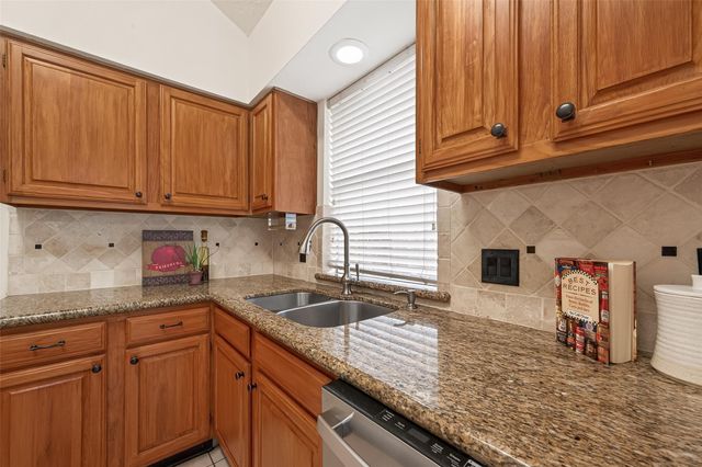 3806 Carya Circle, Sugar Land, TX 77479