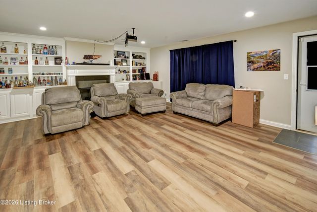 10804 Gordon Farm Trace, Louisville, KY 40291
