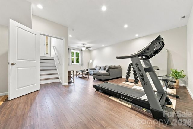2953 2nd Street Court NW, Hickory, NC 28601
