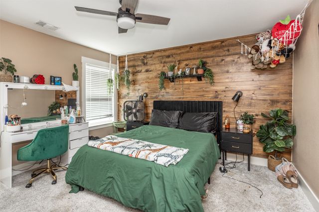 1205 Northshore Lane, Valley View, TX 76272