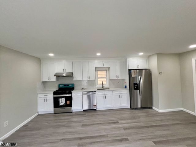 28 Harmony St, North Plainfield Boro, NJ 07060