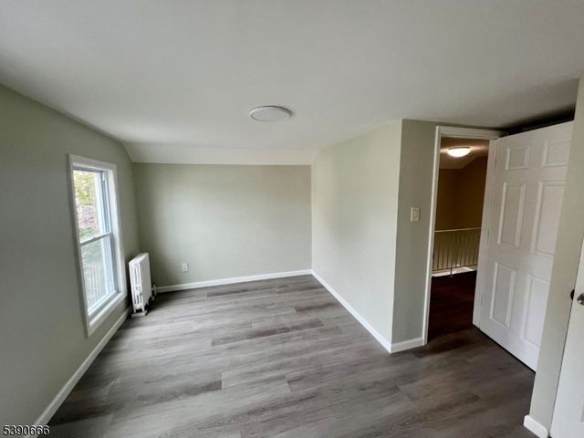 28 Harmony St, North Plainfield Boro, NJ 07060