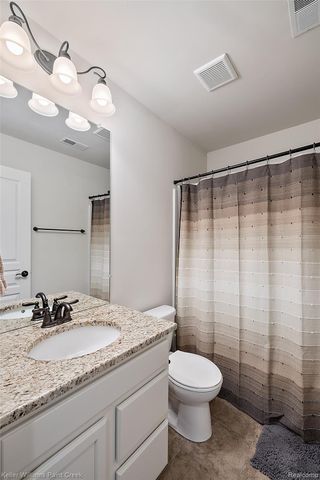 314 Glenhurst, Rochester Hills, MI 48307