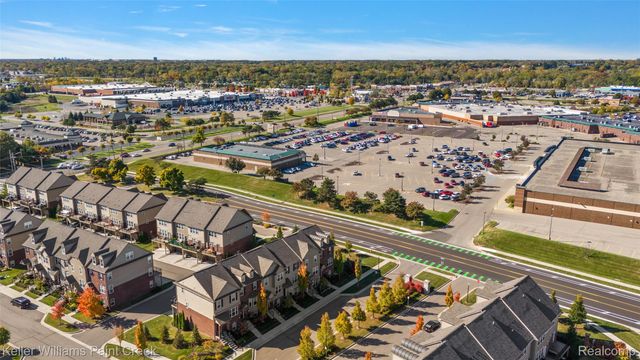 314 Glenhurst, Rochester Hills, MI 48307