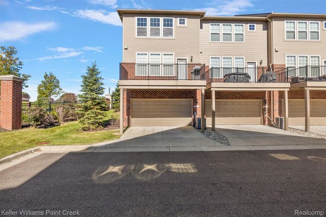 314 Glenhurst, Rochester Hills, MI 48307