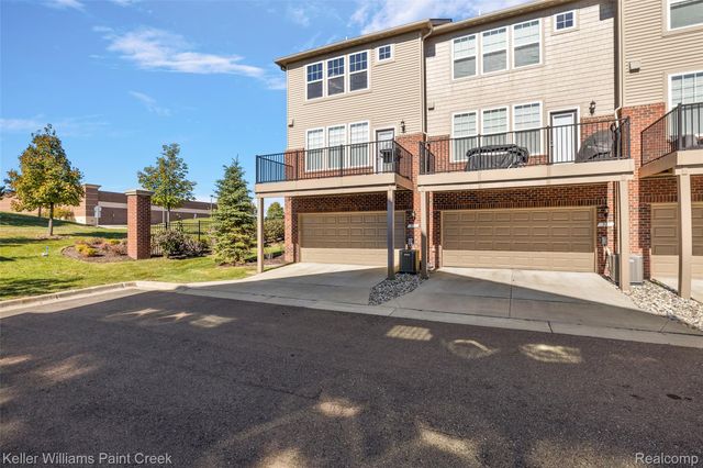 314 Glenhurst, Rochester Hills, MI 48307