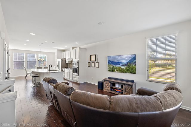 314 Glenhurst, Rochester Hills, MI 48307