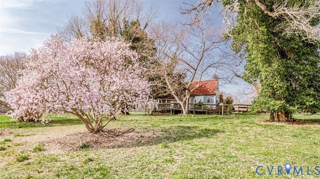 2326 Johnville Rd, Dunnsville, VA 22454