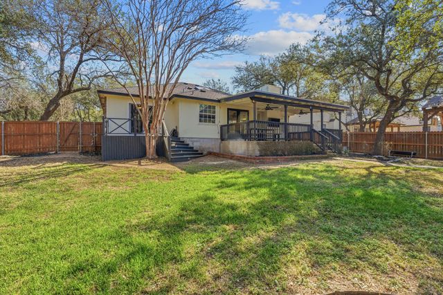 1511 Knoll Ridge DR, Cedar Park, TX 78613