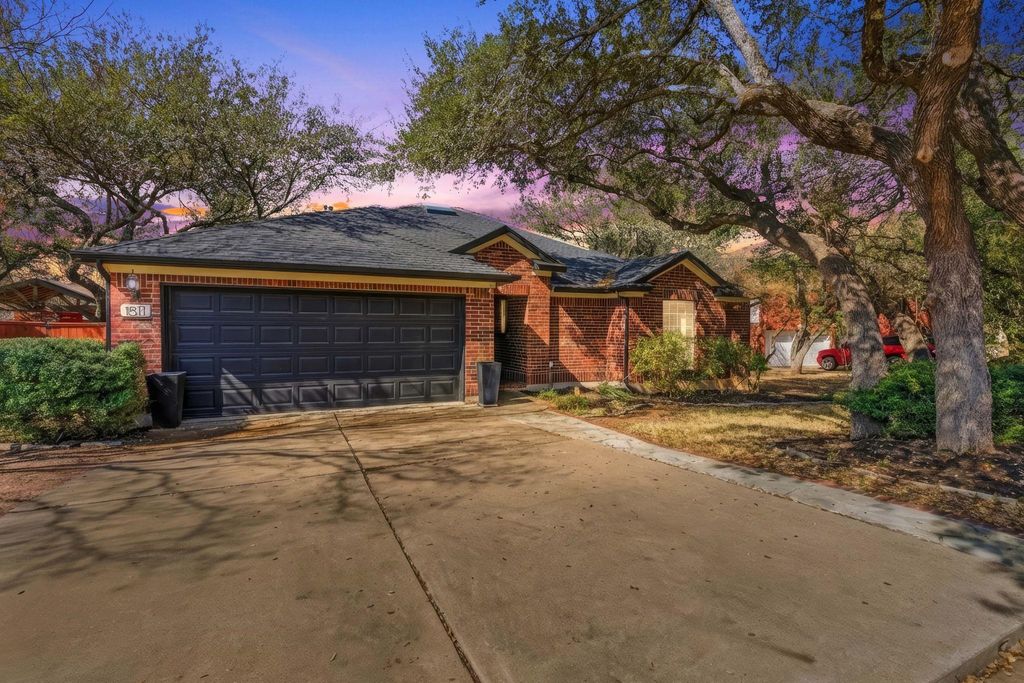 1511 Knoll Ridge DR, Cedar Park, TX 78613
