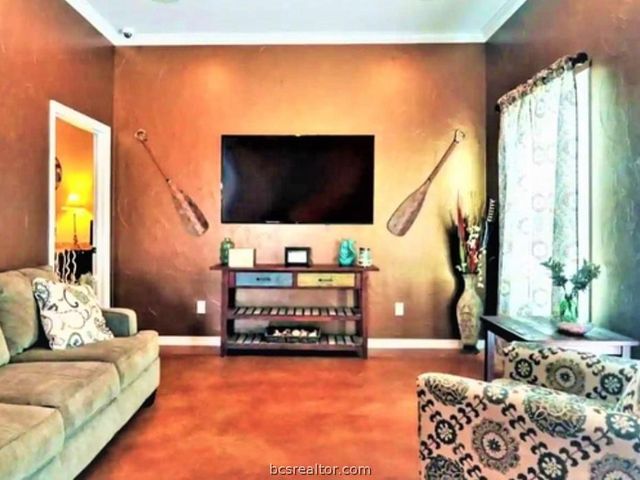 301 Southwest Parkway 308, College Station, TX 77840