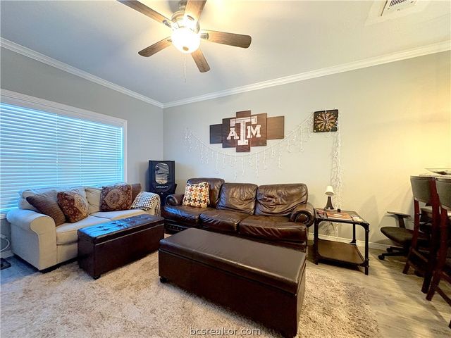 301 Southwest Parkway 308, College Station, TX 77840