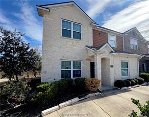 301 Southwest Parkway 308, College Station, TX 77840