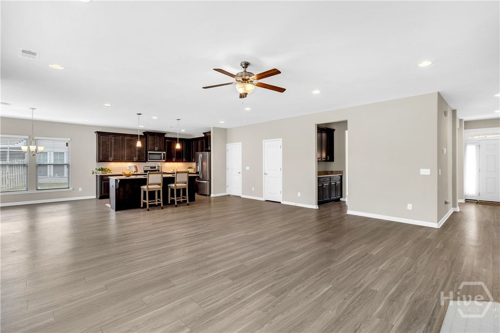 Image 13 of property listing at 264 Harmony Boulevard, Pooler, GA 31322