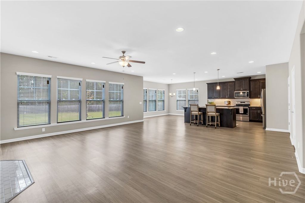 Image 14 of property listing at 264 Harmony Boulevard, Pooler, GA 31322