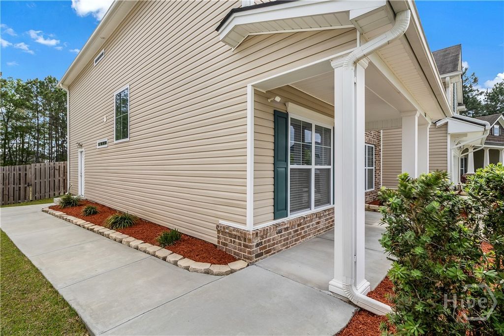 Image 2 of property listing at 264 Harmony Boulevard, Pooler, GA 31322