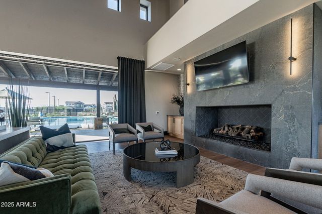 2660 E LONGHORN Court, Gilbert, AZ 85297