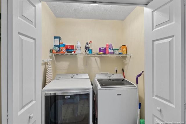 5704 Gentleman Drive, Hope Mills, NC 28348