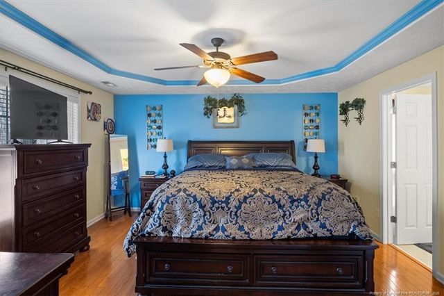 5704 Gentleman Drive, Hope Mills, NC 28348