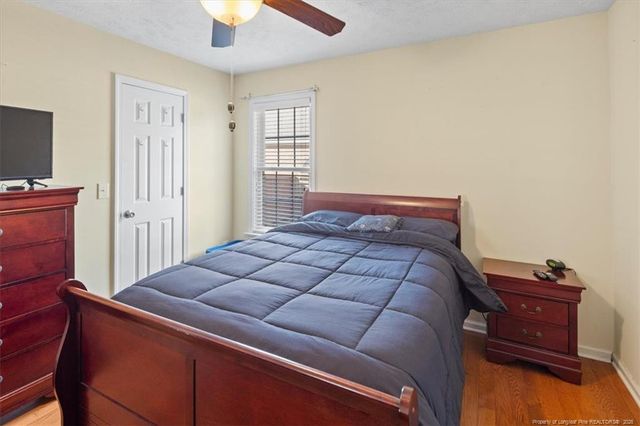 5704 Gentleman Drive, Hope Mills, NC 28348