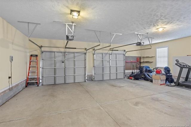 5704 Gentleman Drive, Hope Mills, NC 28348