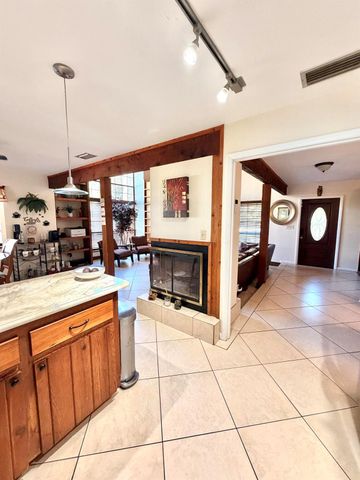 505 SE 18th Way, Okeechobee, FL 34974