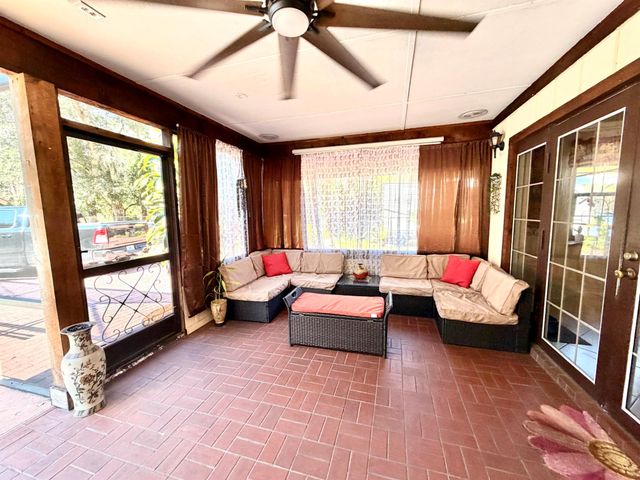 505 SE 18th Way, Okeechobee, FL 34974