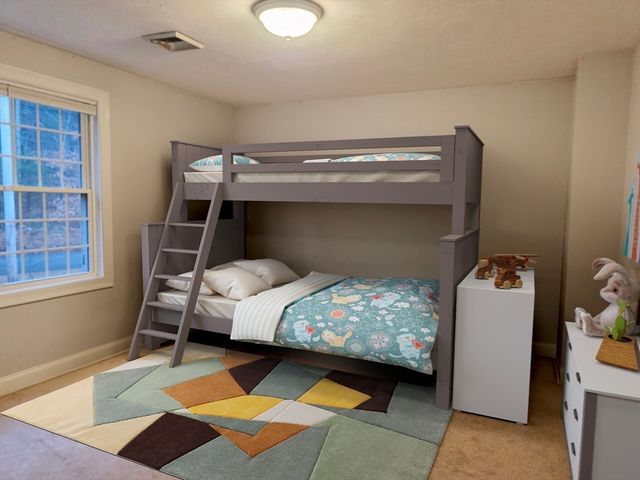 345 New Boston Rd, Sturbridge, MA 01566