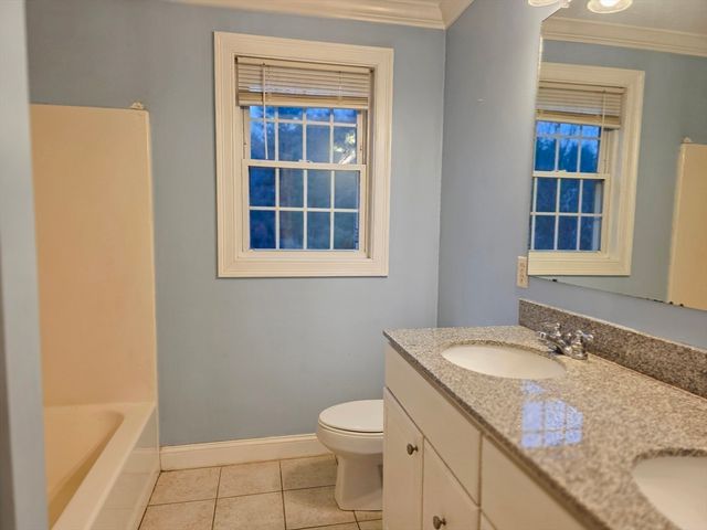 345 New Boston Rd, Sturbridge, MA 01566