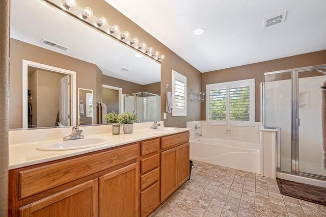 721 Dover Ln, Lincoln, CA 95648